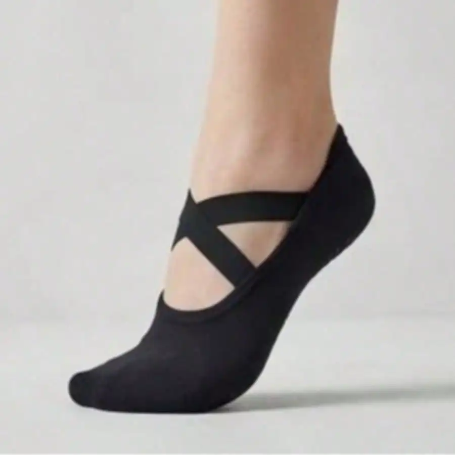 Professional Non Slip Yoga Socks For Women Sticky Silicone Grip Non Slip Pilates Socks Low Cut Toeless Style Ballet Dance Socks Breathable Cotton Workout Socks
Professional Non Slip Yoga Socks For Women Sticky Silicone Grip Non Slip Pilates Socks Low Cut Toeless Style Ballet Dance Socks Breathable Cotton Workout Socks