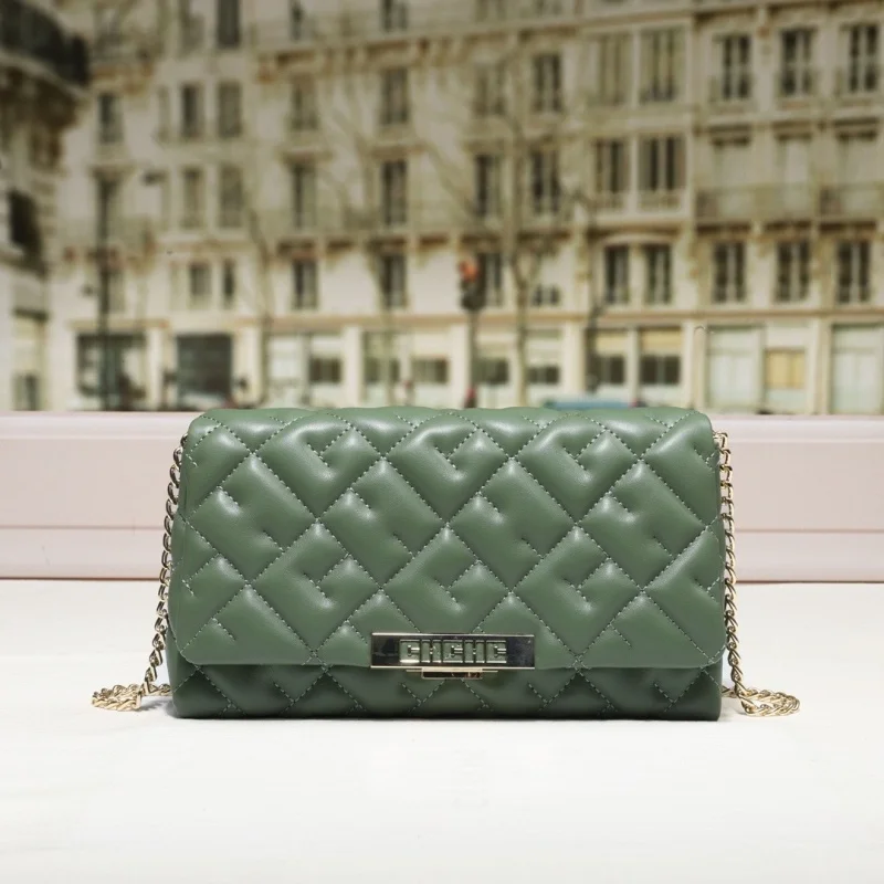 CHCH Новая элегантная классическая женская кожаная сумка через плечо известного дизайнера класса люкс
CHCH Новая элегантная классическая женская кожаная сумка через плечо известного дизайнера класса люкс