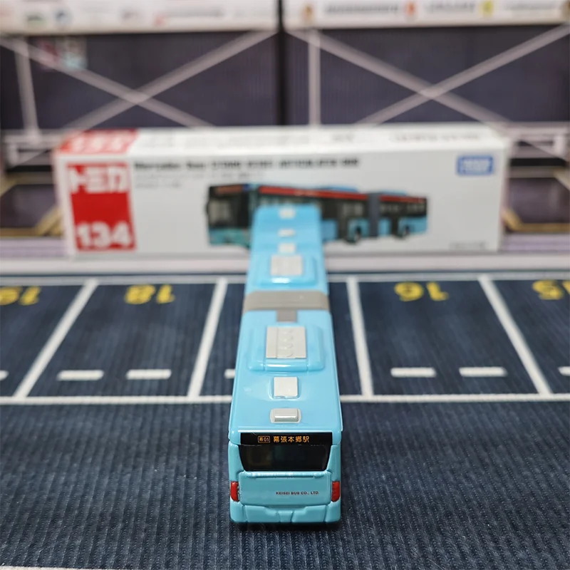 Takara Tomy Long Type Tomica No.134 Keisei Articulated Bus Mercedes Benz Sita Alloy Diecast Metal Vehicle Model Toys for Childre
Takara Tomy Long Type Tomica No.134 Keisei Articulated Bus Mercedes Benz Sita Alloy Diecast Metal Vehicle Model Toys for Childre