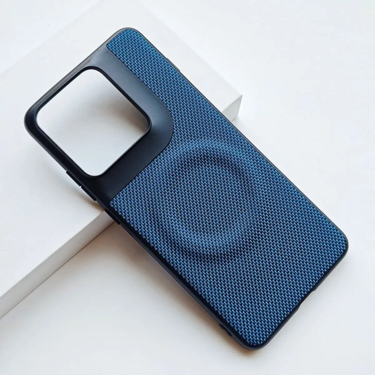 Magnetic Case For Moto Edge 70 Fusion x70air Pro Matte Nylon Leather Shockproof Cover Fingerprint-Resistant Bumper Phone Shell
Magnetic Case For Moto Edge 70 Fusion x70air Pro Matte Nylon Leather Shockproof Cover Fingerprint-Resistant Bumper Phone Shell