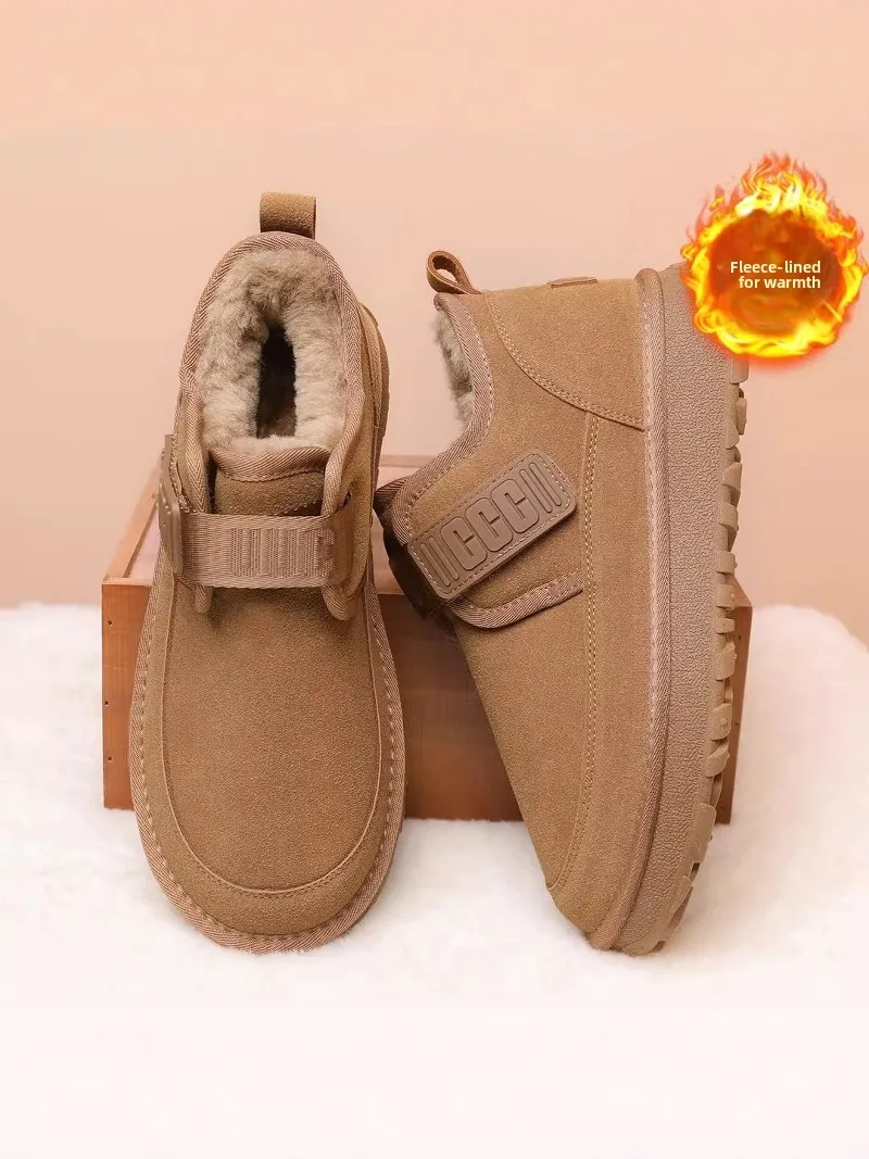 Northeast Men's Snow Boots 2025 New Winter Fleece Lined Warm Magic Tape Leather Fur Integrated Anti-Cold Large Cotton Shoes
Northeast Men's Snow Boots 2025 New Winter Fleece Lined Warm Magic Tape Leather Fur Integrated Anti-Cold Large Cotton Shoes