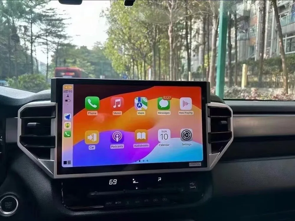 13.3 inch Touch Screen For Toyota Tundra Sequoia 2022-2023 Android 13 Car Radio Audio Stereo Multimedia Player Carplay Head Unit 
13.3 inch Touch Screen For Toyota Tundra Sequoia 2022-2023 Android 13 Car Radio Audio Stereo Multimedia Player Carplay Head Unit