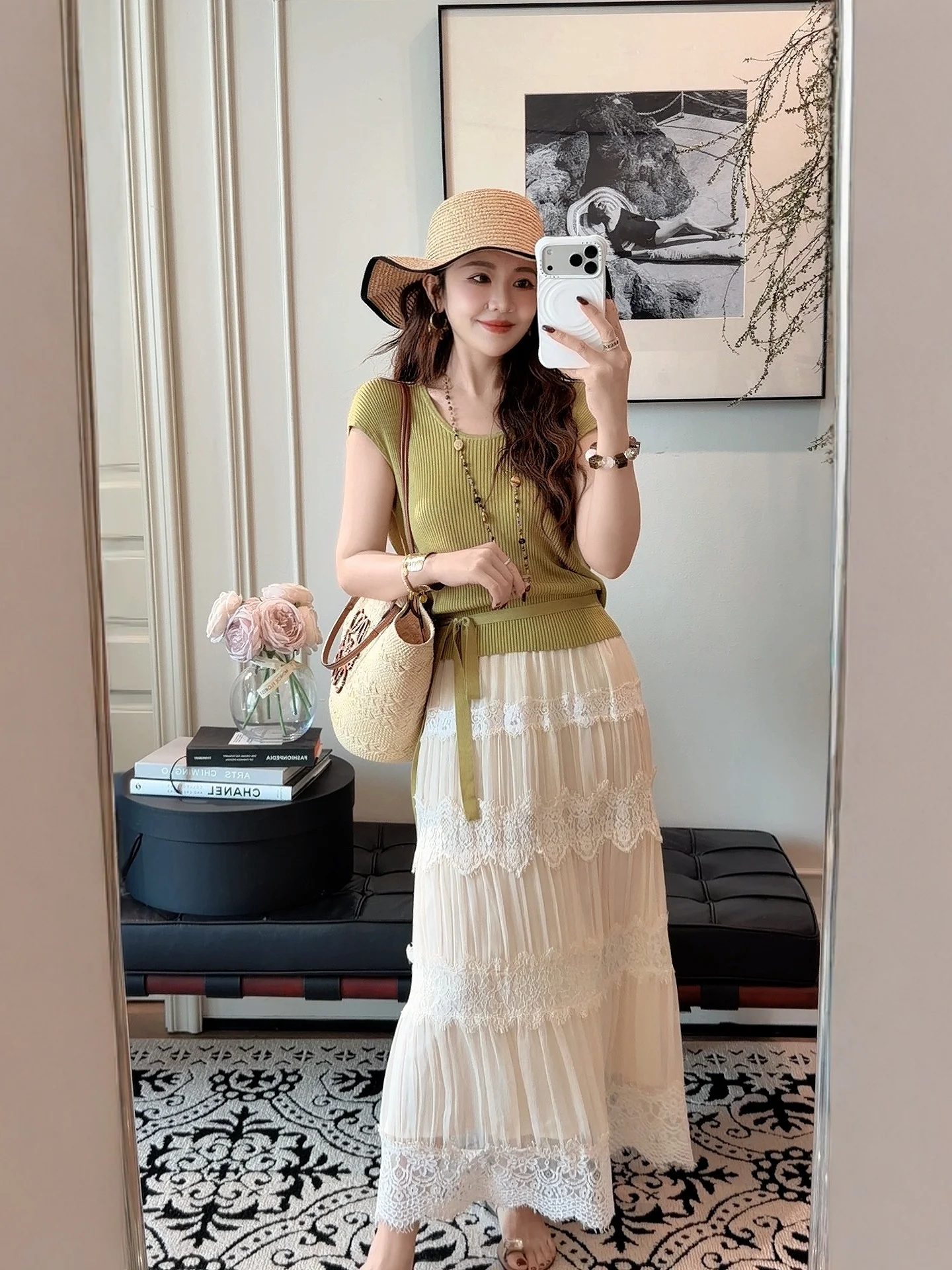 PINZIKO Slim Fit Short Sleeve U-Neck Knitted T-Shirt Women's Versatile Summer Top 100% Casual Style Breathable Skin-Fr...
PINZIKO Slim Fit Short Sleeve U-Neck Knitted T-Shirt Women's Versatile Summer Top 100% Casual Style Breathable Skin-Fr...