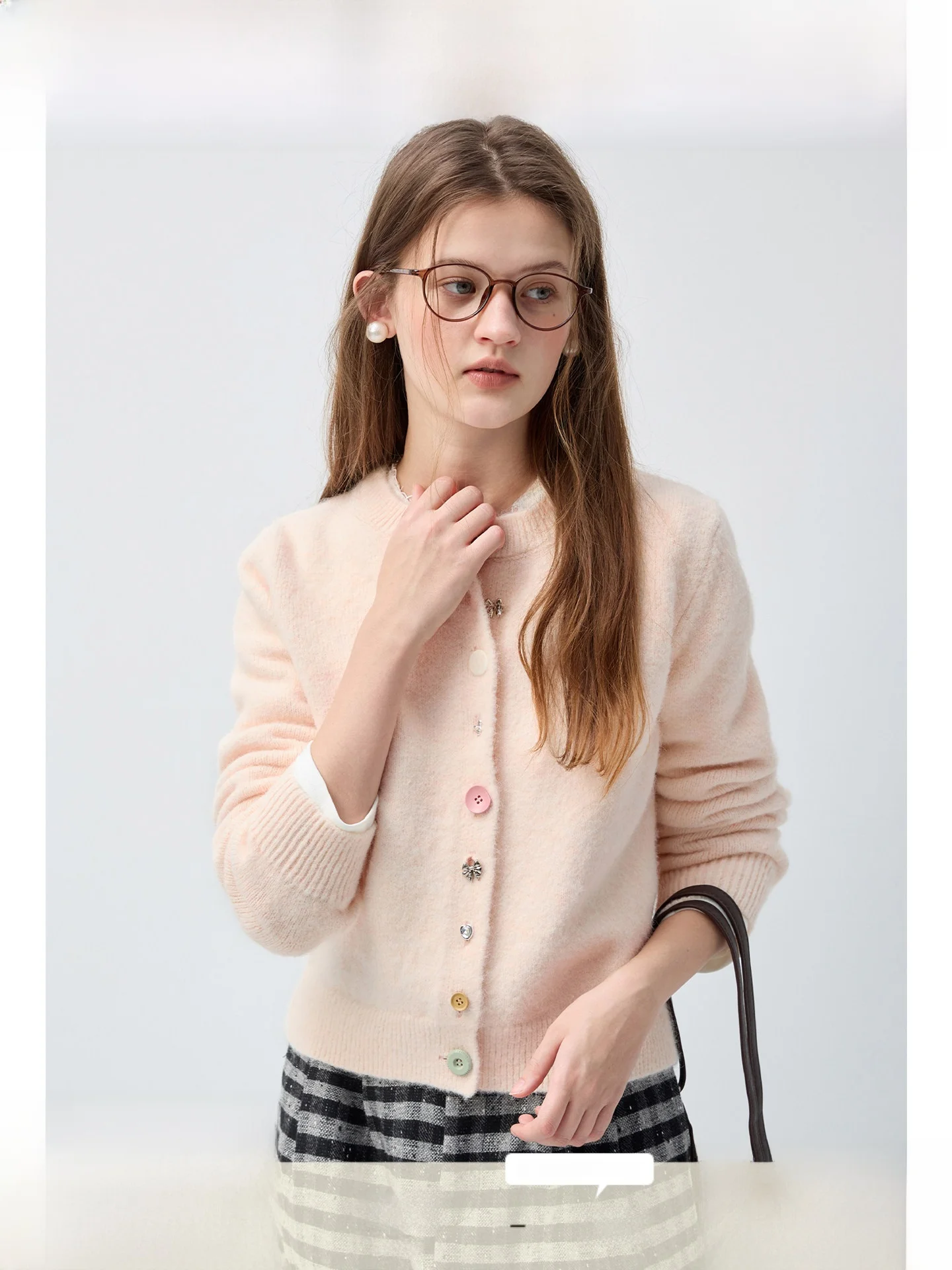 Large Size Women's Woolen Knitted Open Cardigan round Neck Slimming Top for Winter Commute Style Korean Version Shoulder-Length
Large Size Women's Woolen Knitted Open Cardigan round Neck Slimming Top for Winter Commute Style Korean Version Shoulder-Length