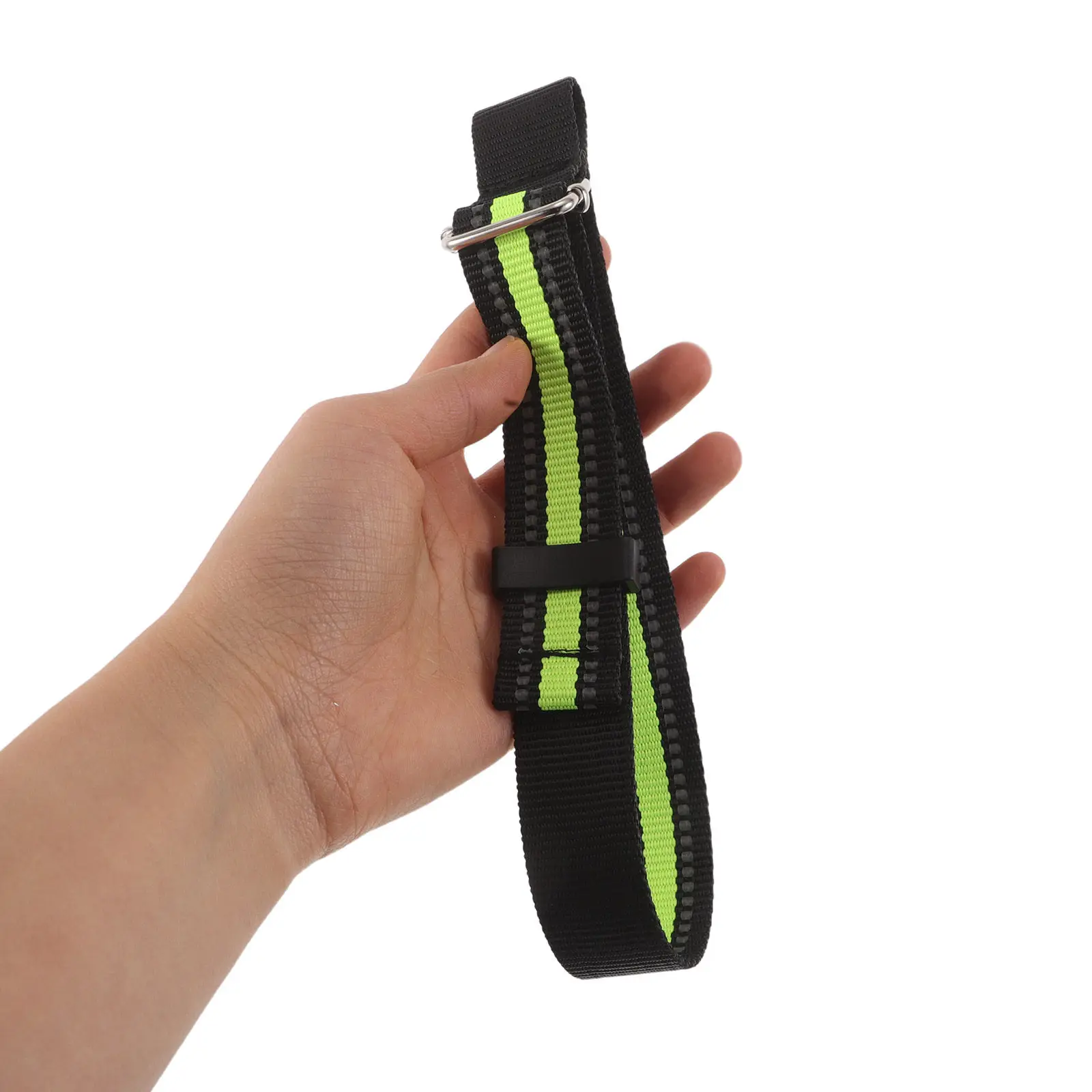 Комплект из 4 регулируемых ремней-фиксаторов для лыжных тормозов: высокопроизводительные, надежные, быстросъемные, всепогодные
Комплект из 4 регулируемых ремней-фиксаторов для лыжных тормозов: высокопроизводительные, надежные, быстросъемные, всепогодные