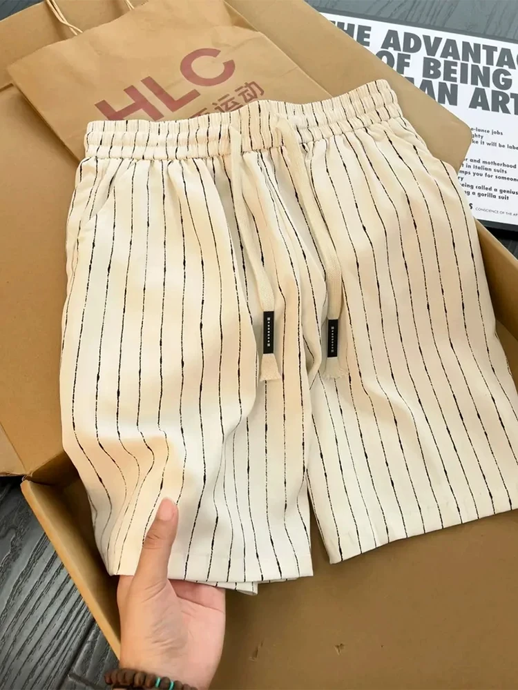 Ice Silk Stripe Shorts Men's Summer Breathable Quick Dry Beach Straight Leg Sport Five-Quarter Length Trousers Casual Loose Fit
Ice Silk Stripe Shorts Men's Summer Breathable Quick Dry Beach Straight Leg Sport Five-Quarter Length Trousers Casual Loose Fit