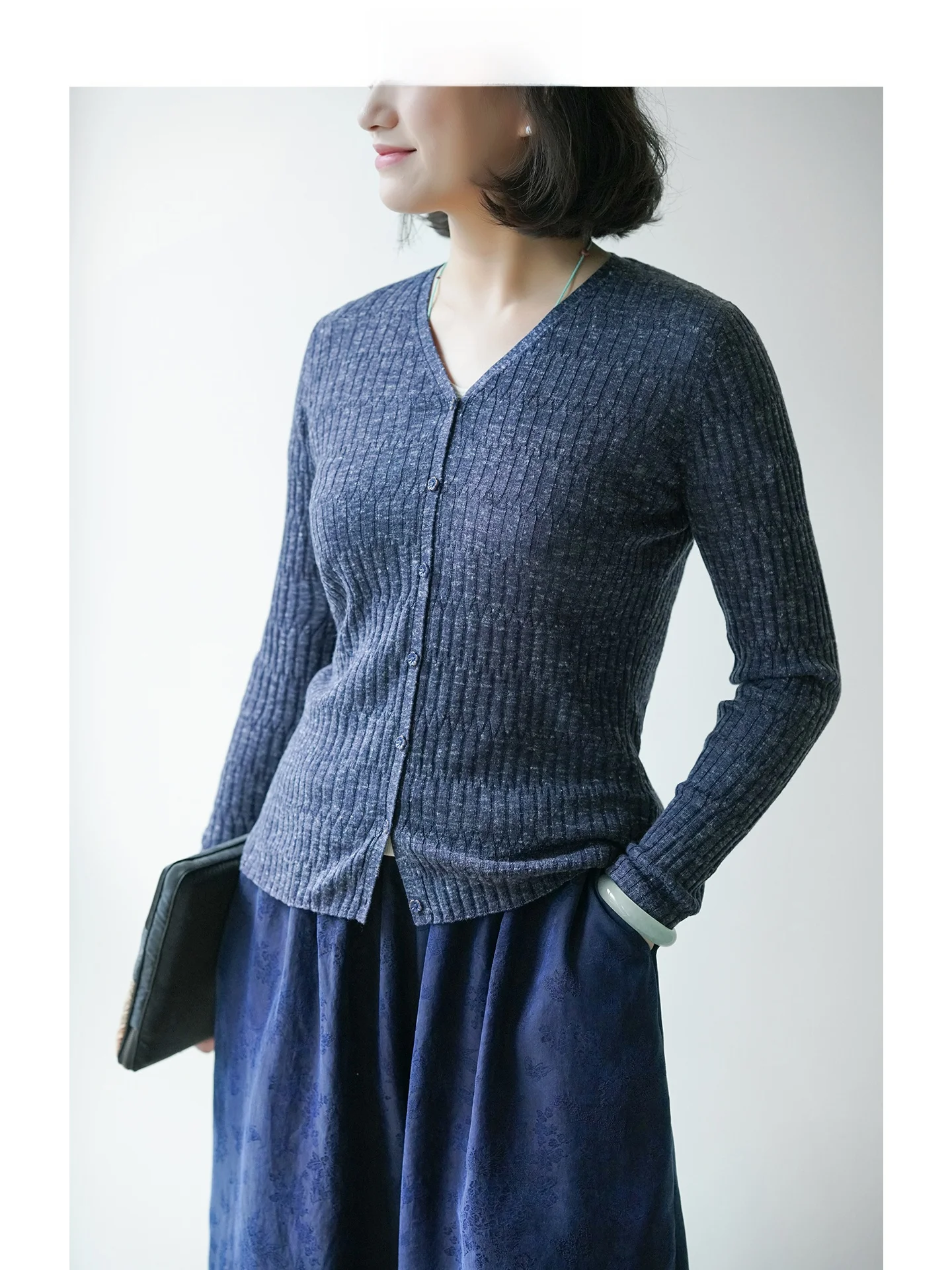 uzhi Spring Wool Han Open Cardigan Knitted T-irt Casual Slimming Outerwear V-Ne Long Sve Regular Fit Chinese Sle Top
uzhi Spring Wool Han Open Cardigan Knitted T-irt Casual Slimming Outerwear V-Ne Long Sve Regular Fit Chinese Sle Top