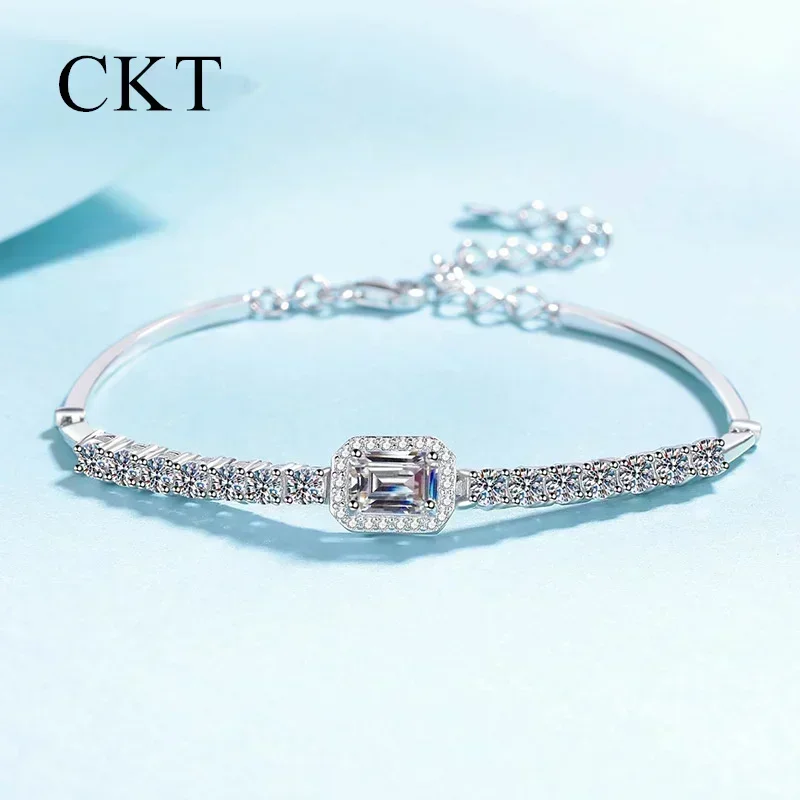 18-каратное белое золото, дизайнерская платиновая цепочка PT950, ручная работа, GRA, 2,4 карата, цвет D, настоящие муассанитовые браслеты для женщин, элегантные сверкающие
18-каратное белое золото, дизайнерская платиновая цепочка PT950, ручная работа, GRA, 2,4 карата, цвет D, настоящие муассанитовые браслеты для женщин, элегантные сверкающие