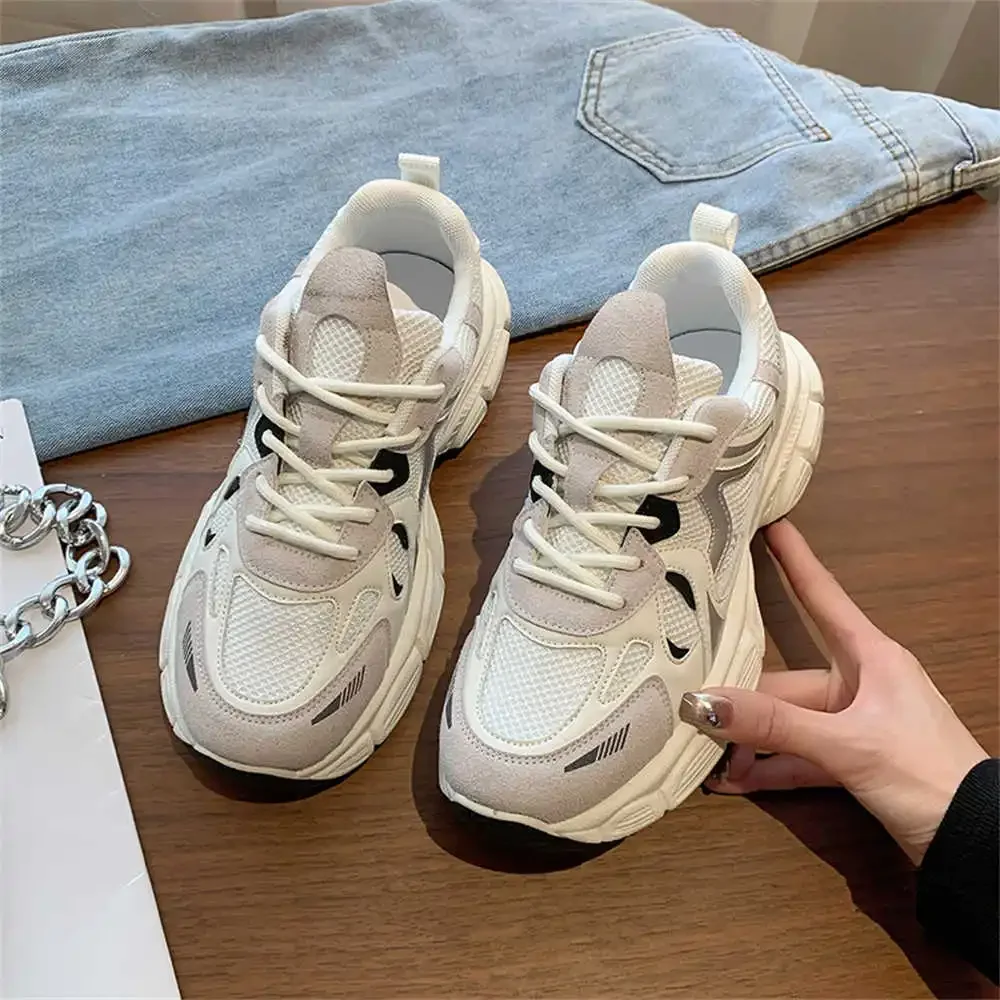 Женские прогулочные кроссовки на тонком каблуке со шнуровкой, терапевтическая тренировочная обувь для скейтбординга, спортивная роскошная трендовая обувь для колледжа, широкая посадка Hyperbeast
Женские прогулочные кроссовки на тонком каблуке со шнуровкой, терапевтическая тренировочная обувь для скейтбординга, спортивная роскошная трендовая обувь для колледжа, широкая посадка Hyperbeast