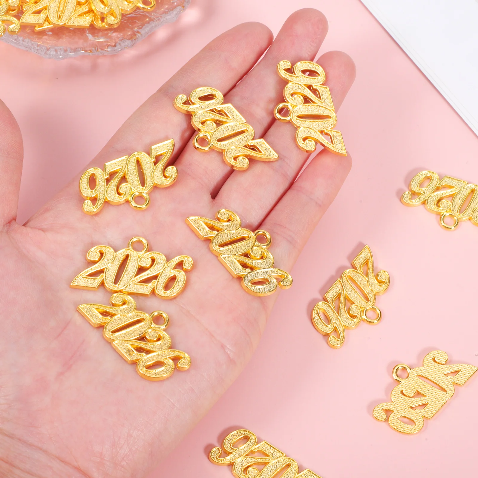 50 Pcs Jewelry Accessories Crafts Charm Pendants Alloy Year Charms Necklace Earring Keyring Vintage Diy Bracelet Making
50 Pcs Jewelry Accessories Crafts Charm Pendants Alloy Year Charms Necklace Earring Keyring Vintage Diy Bracelet Making