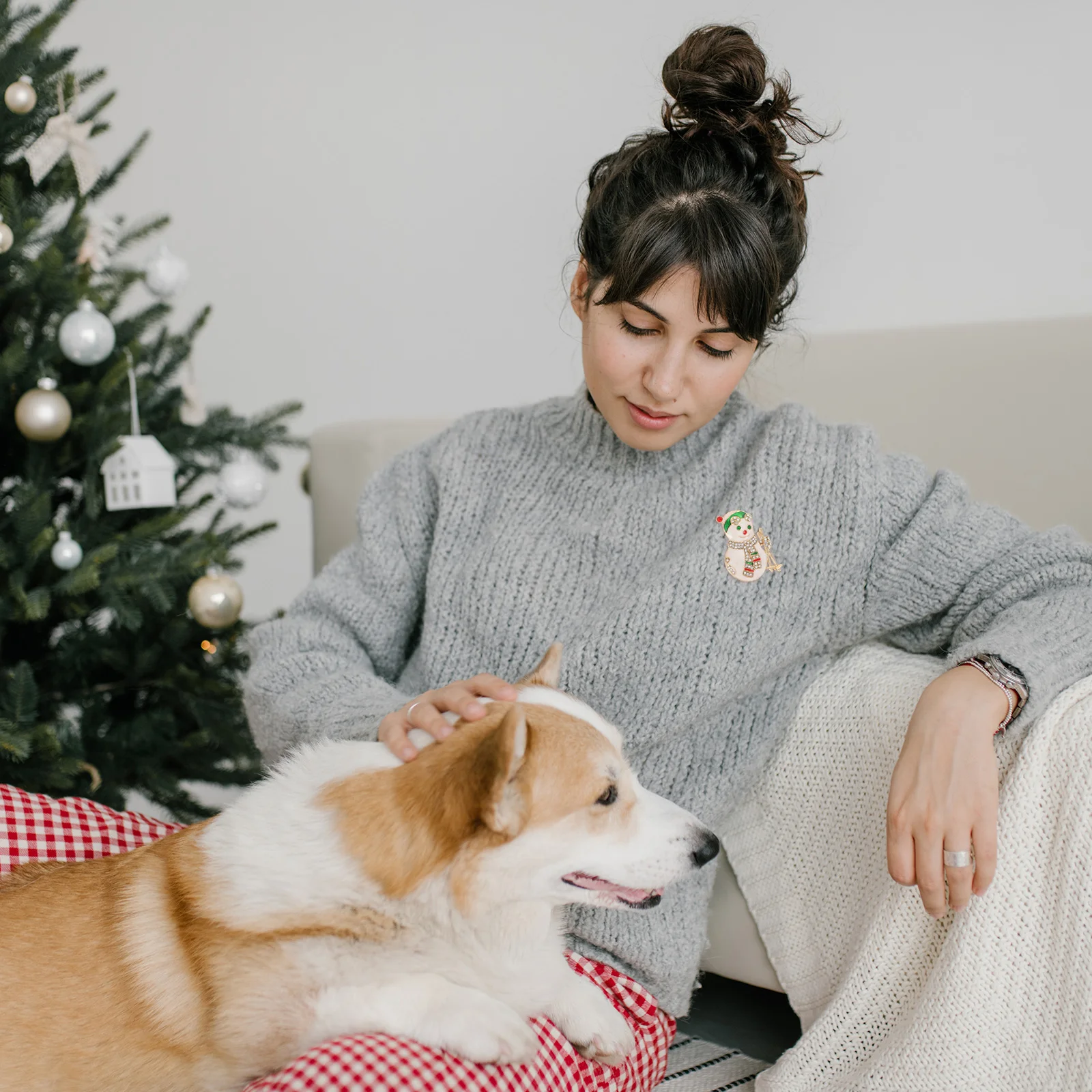 2Pcs Rhinestone Snowman Brooches Special Design Christmas Pins Lightweight Comfortable for All Occasions Snowman Brooches
2Pcs Rhinestone Snowman Brooches Special Design Christmas Pins Lightweight Comfortable for All Occasions Snowman Brooches