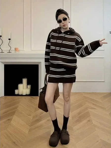 Spring Autumn plus Size Korean Sle Hoodie Casual Striped Set with High Waist Skirt Warm Comfortable Breathable Women's...
Spring Autumn plus Size Korean Sle Hoodie Casual Striped Set with High Waist Skirt Warm Comfortable Breathable Women's...