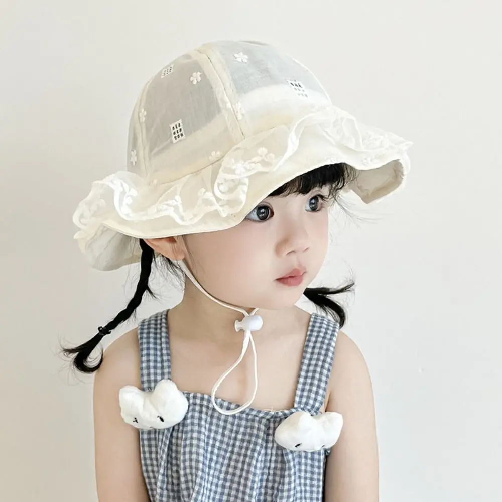Casual Sweet White Lace Bucket Hat Princess Sunscreen Toddler Sun Hat with Rope Ruffle Baby Fishermen Hat Summer
Casual Sweet White Lace Bucket Hat Princess Sunscreen Toddler Sun Hat with Rope Ruffle Baby Fishermen Hat Summer