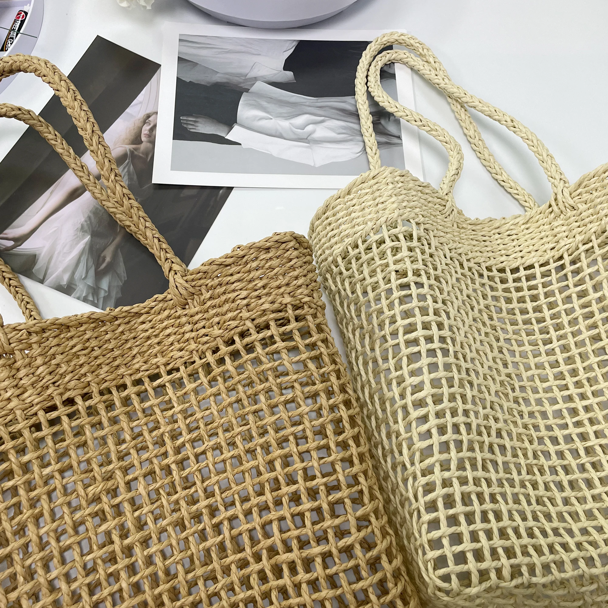 1 Pcs Handmade Women's Handbag Bohemian Hollow Straw Bag Weaving Beach Bags Female Top-handle Tote Fashion Net Bag Mesh Basket
1 Pcs Handmade Women's Handbag Bohemian Hollow Straw Bag Weaving Beach Bags Female Top-handle Tote Fashion Net Bag Mesh Basket