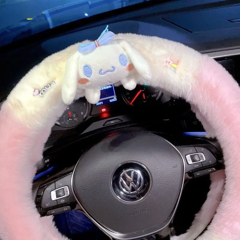 Sanriou автомобильный чехол на руль противоскользящий милый мультфильм My Melody Cinnamoroll украшения автомобиля аксессуары подарок на день рождения и фестиваль
Sanriou автомобильный чехол на руль противоскользящий милый мультфильм My Melody Cinnamoroll украшения автомобиля аксессуары подарок на день рождения и фестиваль