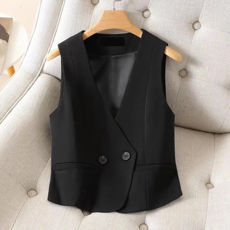 Spring Autumn new Fashion V-neck Double Breasted Short Vest Women Casual Elegant Office Ladies Waistcoat Sleeveless Jacket T1095
Spring Autumn new Fashion V-neck Double Breasted Short Vest Women Casual Elegant Office Ladies Waistcoat Sleeveless Jacket T1095