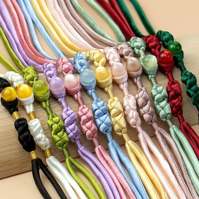Cheongsam Button Chinese Wrapped Thread One-word Tassel Button Hand-woven Button Hanfu Shirt Accessories
Cheongsam Button Chinese Wrapped Thread One-word Tassel Button Hand-woven Button Hanfu Shirt Accessories