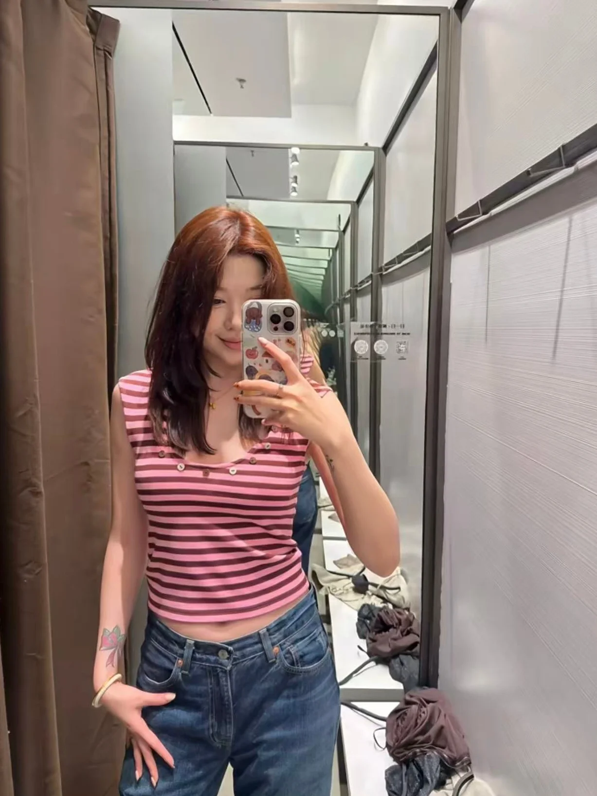 Spring Summer New Retro Slim Fit round Neck Striped Button Decor Super Short Sleeve T Shirt Women's Hot Girl Style Cotton Pol...
Spring Summer New Retro Slim Fit round Neck Striped Button Decor Super Short Sleeve T Shirt Women's Hot Girl Style Cotton Pol...