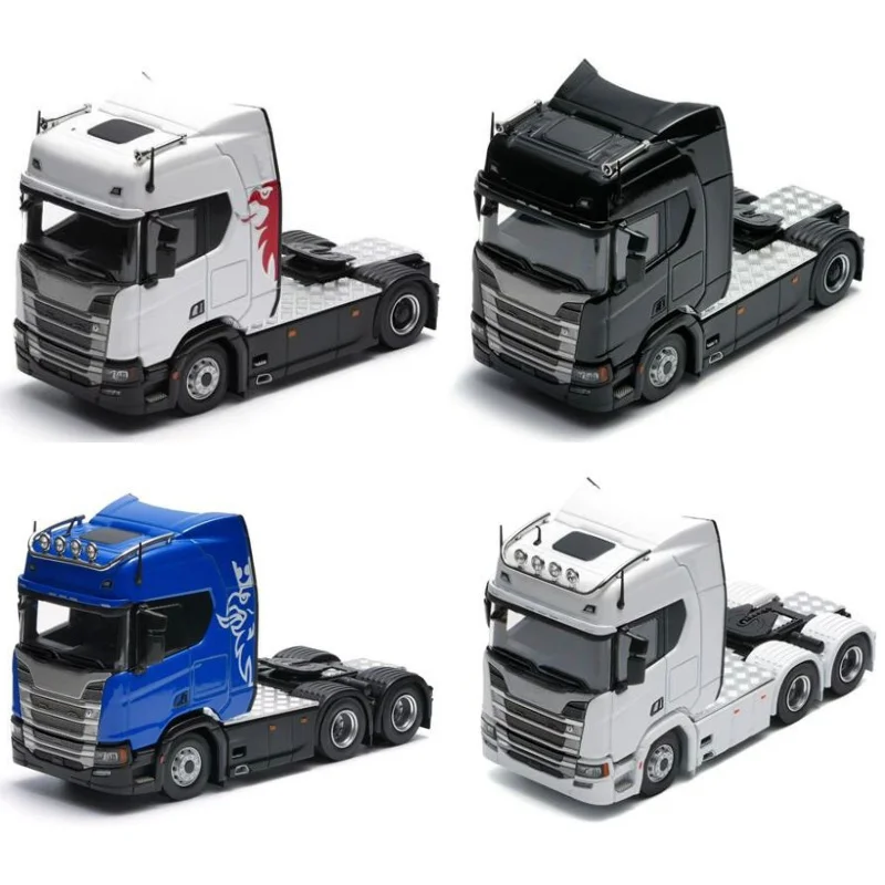 Коллекционная модель автомобиля MASDI 1:64 R500, белый цвет с красным узором / черный / белый / синий, из сплава.
Коллекционная модель автомобиля MASDI 1:64 R500, белый цвет с красным узором / черный / белый / синий, из сплава.