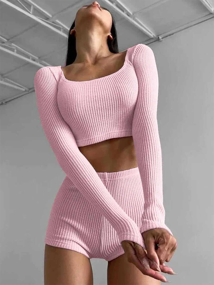 Новые женские одинаковые комплекты: футболка с длинным рукавом и мини-шорты 90-х годов, винтажные комплекты розовых шорт Y2k 2000-х годов, костюм из двух предметов, одежда 2024
Новые женские одинаковые комплекты: футболка с длинным рукавом и мини-шорты 90-х годов, винтажные комплекты розовых шорт Y2k 2000-х годов, костюм из двух предметов, одежда 2024