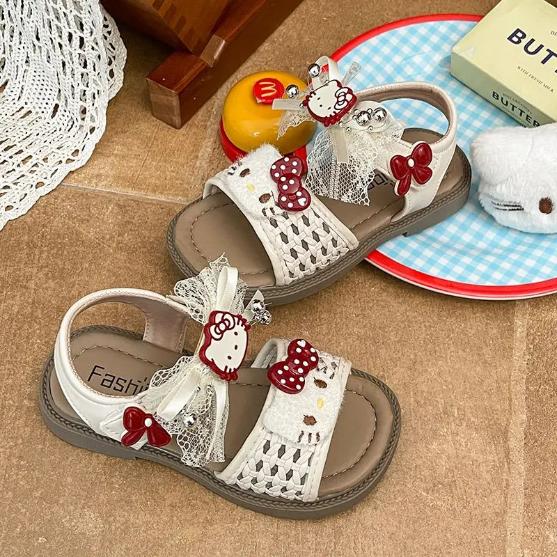 Kawaii Girls Sandals Hello Kitty Decor Lace Bow Bell Ankle Strap Woven Breathable Soft Sole Kids Summer Casual Flat Shoes Cute
Kawaii Girls Sandals Hello Kitty Decor Lace Bow Bell Ankle Strap Woven Breathable Soft Sole Kids Summer Casual Flat Shoes Cute