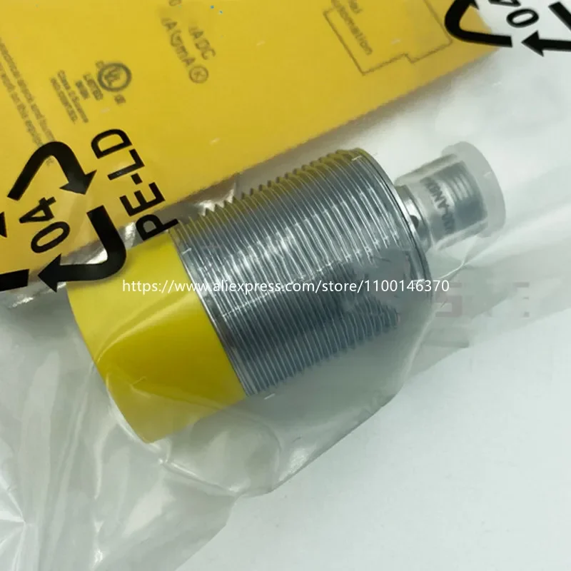 3Pcs New High Quality Proximity Switch NI20U-M30-AN6X-H1141 NI20U-M30-AP6X-H1141 NI30U-M30-AN6X-H1141 NI30U-M30-AP6X-H1141
3Pcs New High Quality Proximity Switch NI20U-M30-AN6X-H1141 NI20U-M30-AP6X-H1141 NI30U-M30-AN6X-H1141 NI30U-M30-AP6X-H1141