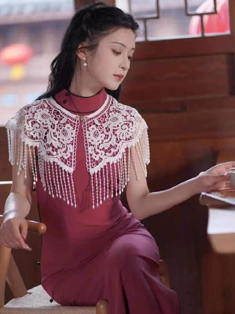 Женская кружевная шаль, китайская накидка Cheongsam с кисточками из одинокого жемчуга
Женская кружевная шаль, китайская накидка Cheongsam с кисточками из одинокого жемчуга