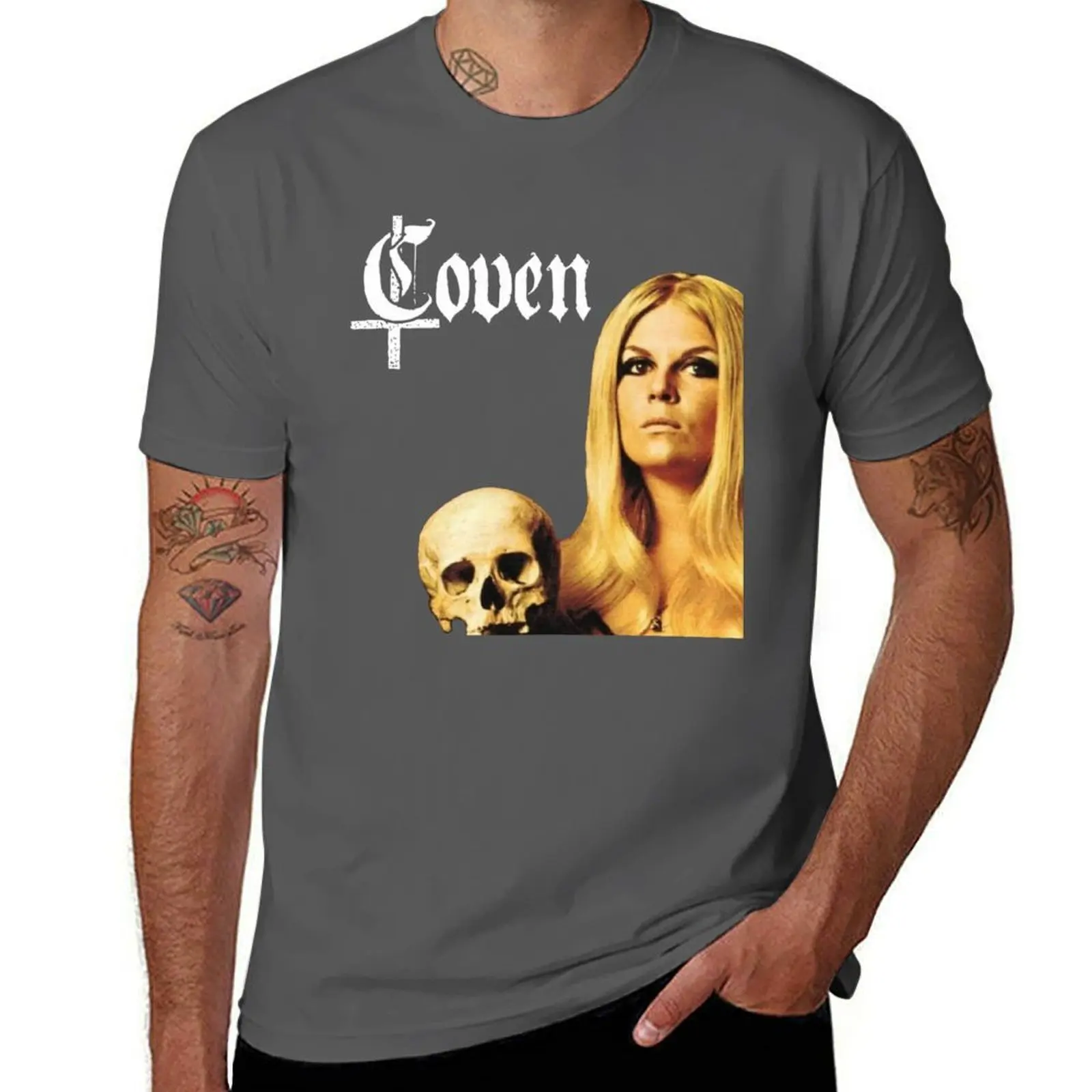 Coven T-Shirt Casual Daily Outfit T-Shirt
Coven T-Shirt Casual Daily Outfit T-Shirt