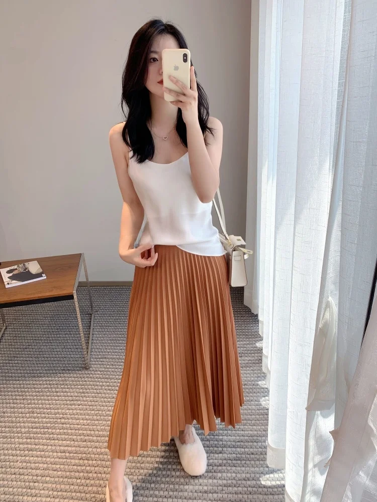 White Silk Acetate Strap Vest Women's Summer High-End Versatile Inner Wear Commute Style Slim Fit Pure Color
White Silk Acetate Strap Vest Women's Summer High-End Versatile Inner Wear Commute Style Slim Fit Pure Color