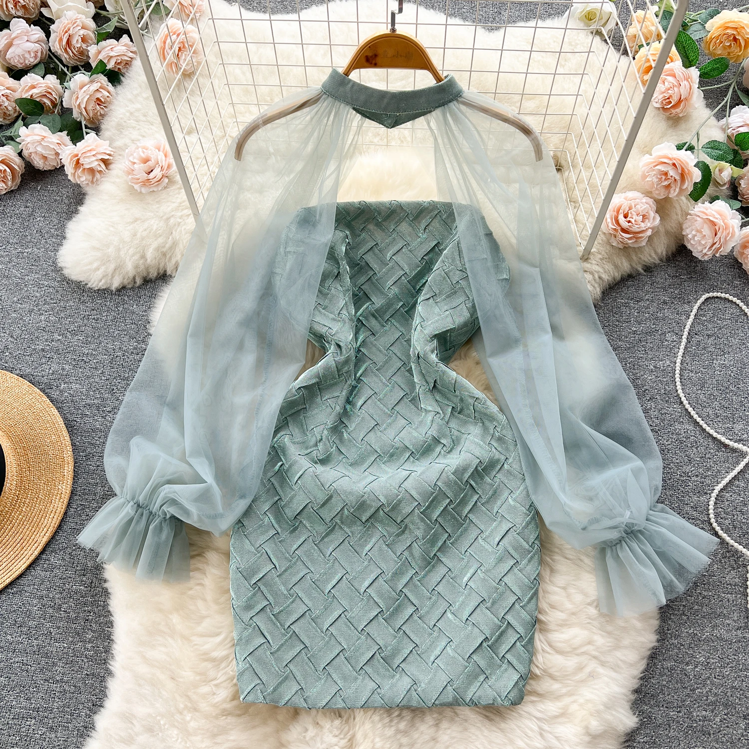 Spring Summer New Style High-End Lantern Sleeve Mesh Slim Fit Butt Covering Holiday Evening Gown Dress Korean Style A-Line Skirt
Spring Summer New Style High-End Lantern Sleeve Mesh Slim Fit Butt Covering Holiday Evening Gown Dress Korean Style A-Line Skirt