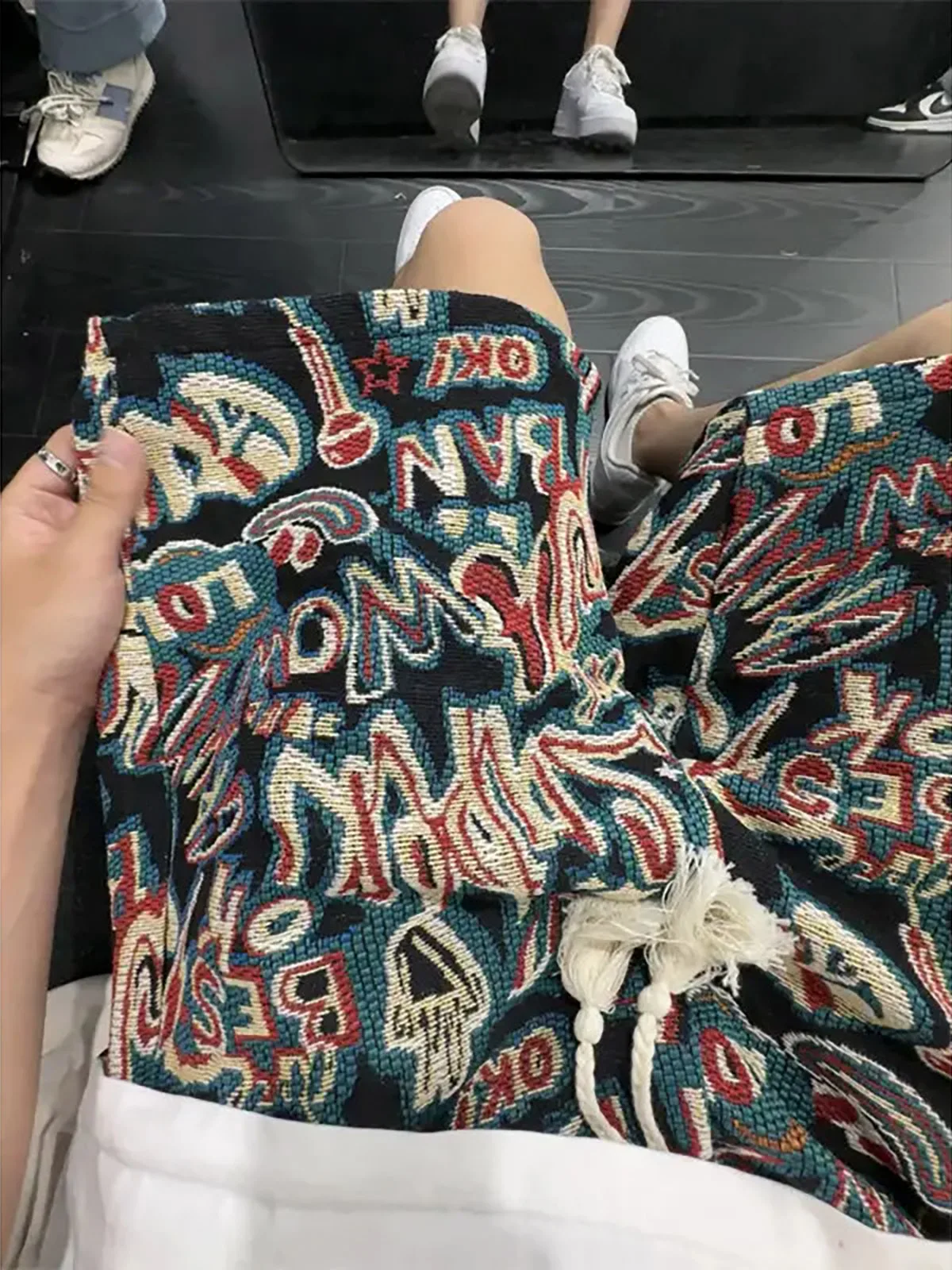 Digital Print Hibiscus Floral Men's Shorts Casual Beachwear Summer Loose Fit Straight Leg Trendy Ins Style Casual Pants
Digital Print Hibiscus Floral Men's Shorts Casual Beachwear Summer Loose Fit Straight Leg Trendy Ins Style Casual Pants