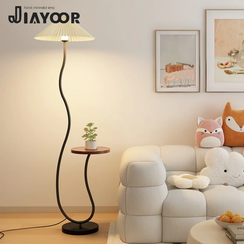 Французский ретро светодиодный торшер для украшения дома, гостиной, спальни, прикроватный диван, журнальный столик, настольная лампа и светильники
Французский ретро светодиодный торшер для украшения дома, гостиной, спальни, прикроватный диван, журнальный столик, настольная лампа и светильники