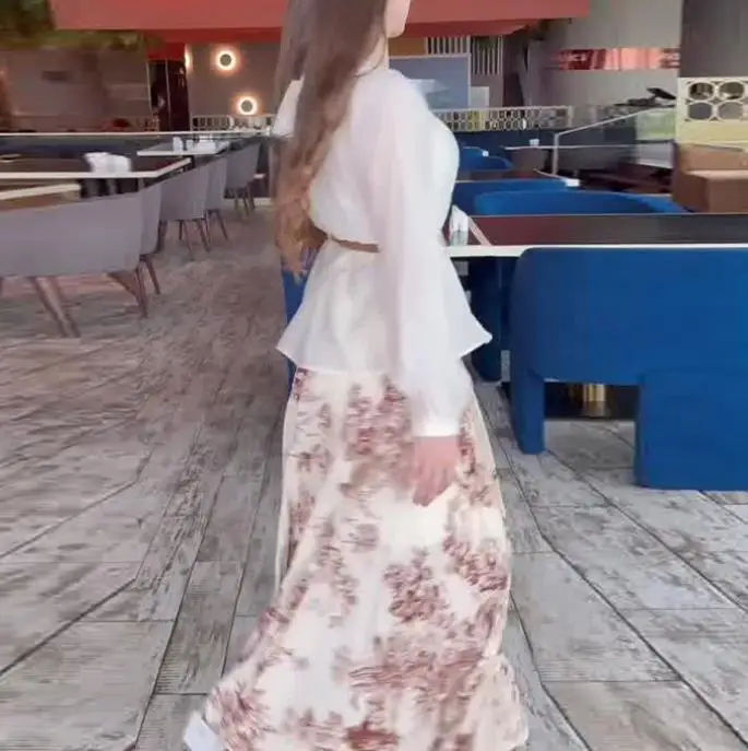 Элегантные комплекты из 2 предметов, женская одежда, новинка 2025 года, женская элегантная повседневная модная рубашка, топ, юбка с принтом
Элегантные комплекты из 2 предметов, женская одежда, новинка 2025 года, женская элегантная повседневная модная рубашка, топ, юбка с принтом