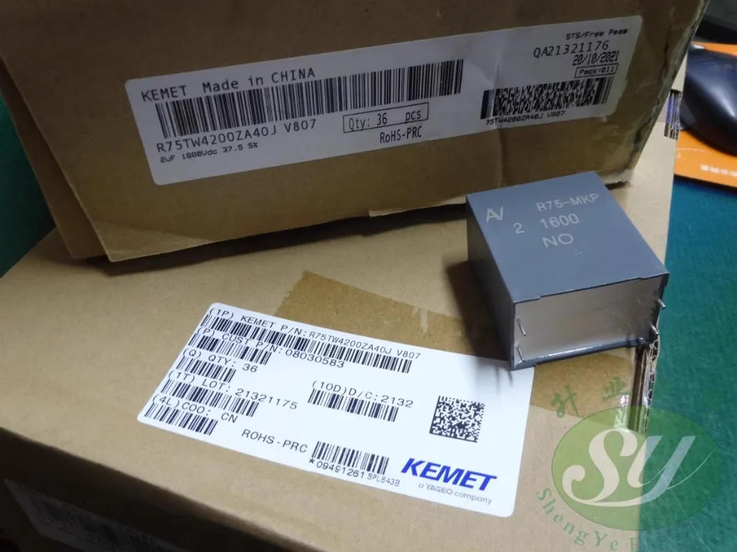 AV MKP R75 2,0 мкФ/1600 В 2 мкФ 2u0 205 Новый поглощающий пленочный конденсатор R75TW4200ZA40J V807
AV MKP R75 2,0 мкФ/1600 В 2 мкФ 2u0 205 Новый поглощающий пленочный конденсатор R75TW4200ZA40J V807