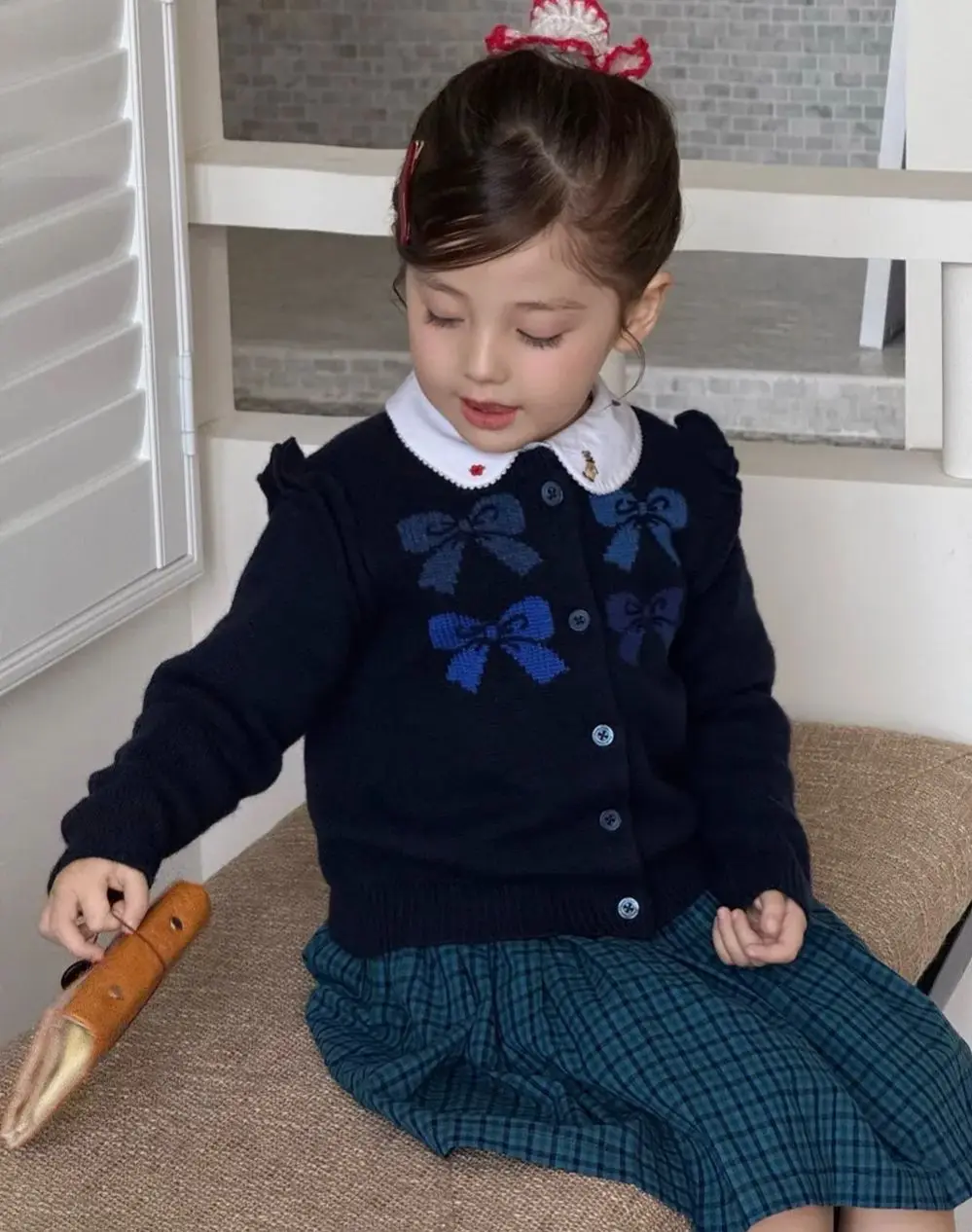 Детская одежда, свитер для девочек, шерстяной кардиган с вышивкой милого банта, вязаная куртка для девочек, одежда для девочек-подростков
Детская одежда, свитер для девочек, шерстяной кардиган с вышивкой милого банта, вязаная куртка для девочек, одежда для девочек-подростков