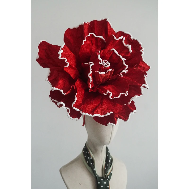 Большая шляпа-волшебница с цветком пиона, заколка для волос для женщин, роскошные бархатные свадебные чародеи для невесты, вечерние женские головные уборы для фотосессии
Большая шляпа-волшебница с цветком пиона, заколка для волос для женщин, роскошные бархатные свадебные чародеи для невесты, вечерние женские головные уборы для фотосессии