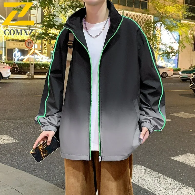 COMXZ Men Jacket 2025 Gradient Korean Fashion Windproof Outdoor Travel Camping Jacket Autumn Sport Rider Jackets with No Hood
COMXZ Men Jacket 2025 Gradient Korean Fashion Windproof Outdoor Travel Camping Jacket Autumn Sport Rider Jackets with No Hood