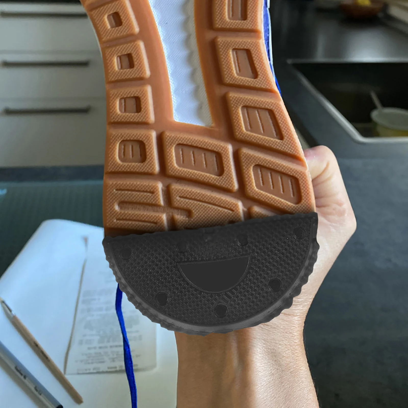56pcs 56 Pairs Shoe Sole Protectors Anti-Slip Wear-Resistant Pads For Sneakers Flat Shoes Soft Lightweight Cushion Sole Stickers
56pcs 56 Pairs Shoe Sole Protectors Anti-Slip Wear-Resistant Pads For Sneakers Flat Shoes Soft Lightweight Cushion Sole Stickers