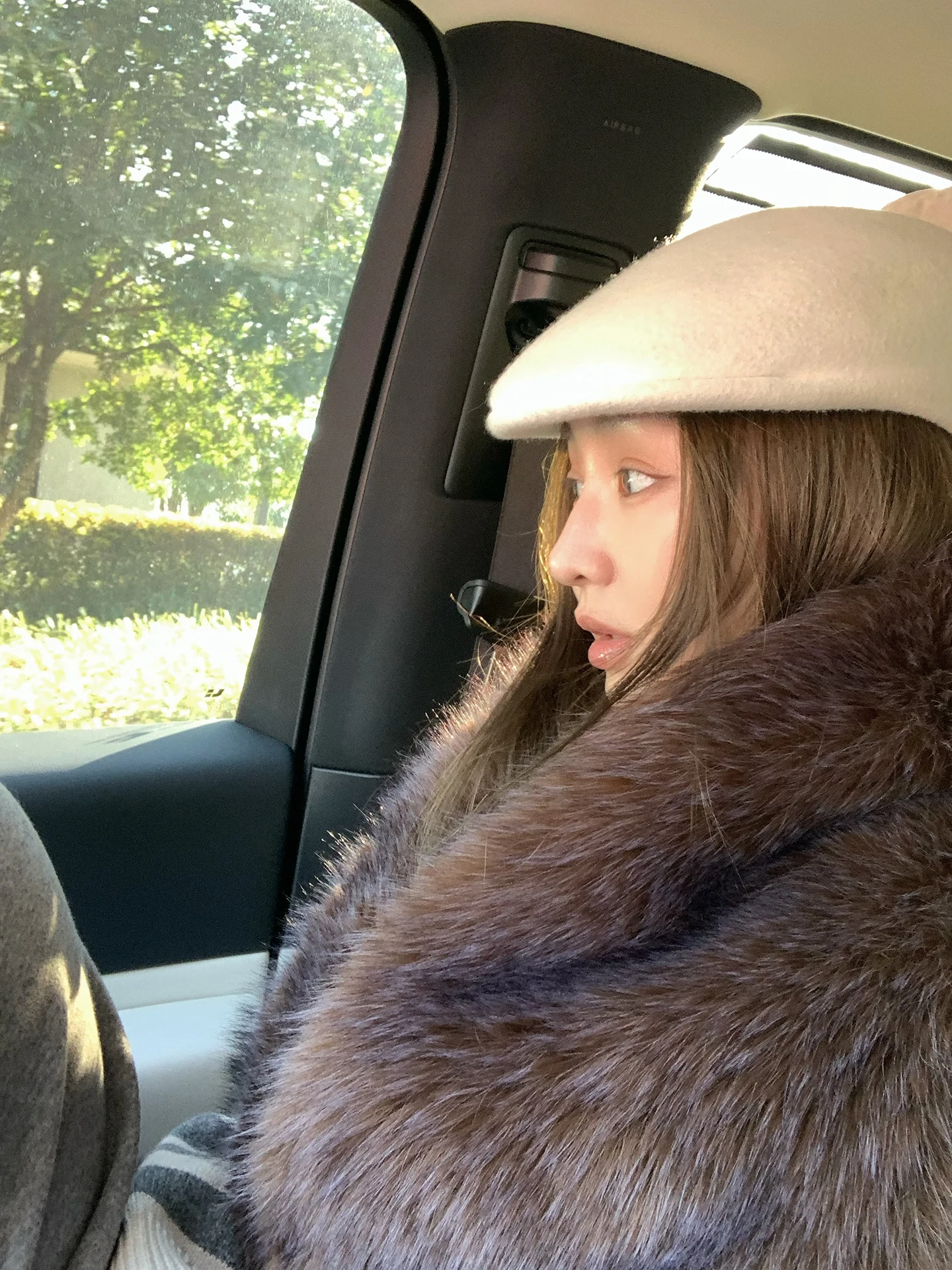 VCruan Aige Good Touch Faux Pearl Purple Brown Miu Miss awl Soft Polyester Fiber Commute Sle Winter Collection
VCruan Aige Good Touch Faux Pearl Purple Brown Miu Miss awl Soft Polyester Fiber Commute Sle Winter Collection