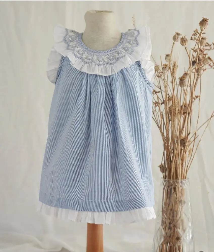 Летнее платье ручной работы с вышивкой для маленьких девочек 0-12 лет, платье в синюю полоску на день рождения, праздник, Пасхальная фотография, Ид A20
Летнее платье ручной работы с вышивкой для маленьких девочек 0-12 лет, платье в синюю полоску на день рождения, праздник, Пасхальная фотография, Ид A20