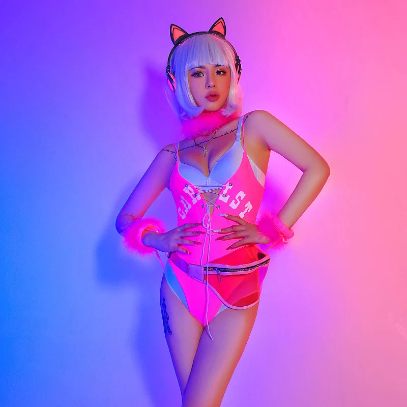 Sexy Gogo Performance Suit Nylon Material One-Piece Binding Design for Night Club Bar Stage Performance Women's Costume
Sexy Gogo Performance Suit Nylon Material One-Piece Binding Design for Night Club Bar Stage Performance Women's Costume