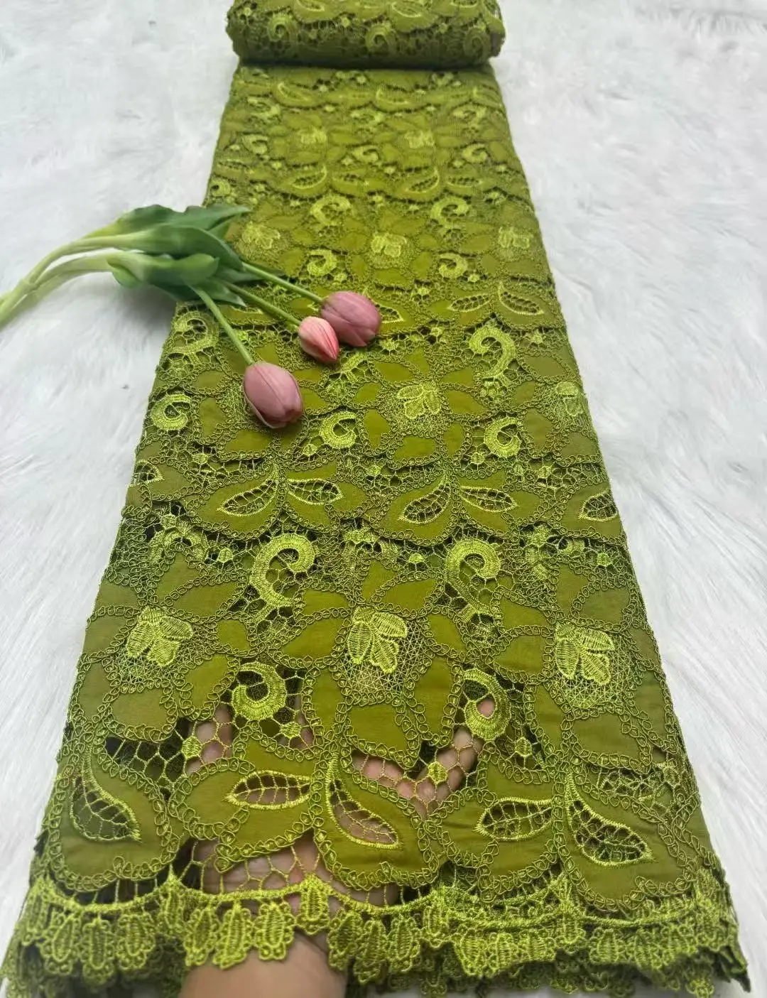 New African Guipure Cord Lace Fabric New High Quality Nigerian Water Soluble Lace Fabrics 5 Yards For Wedding Dresses Party
New African Guipure Cord Lace Fabric New High Quality Nigerian Water Soluble Lace Fabrics 5 Yards For Wedding Dresses Party