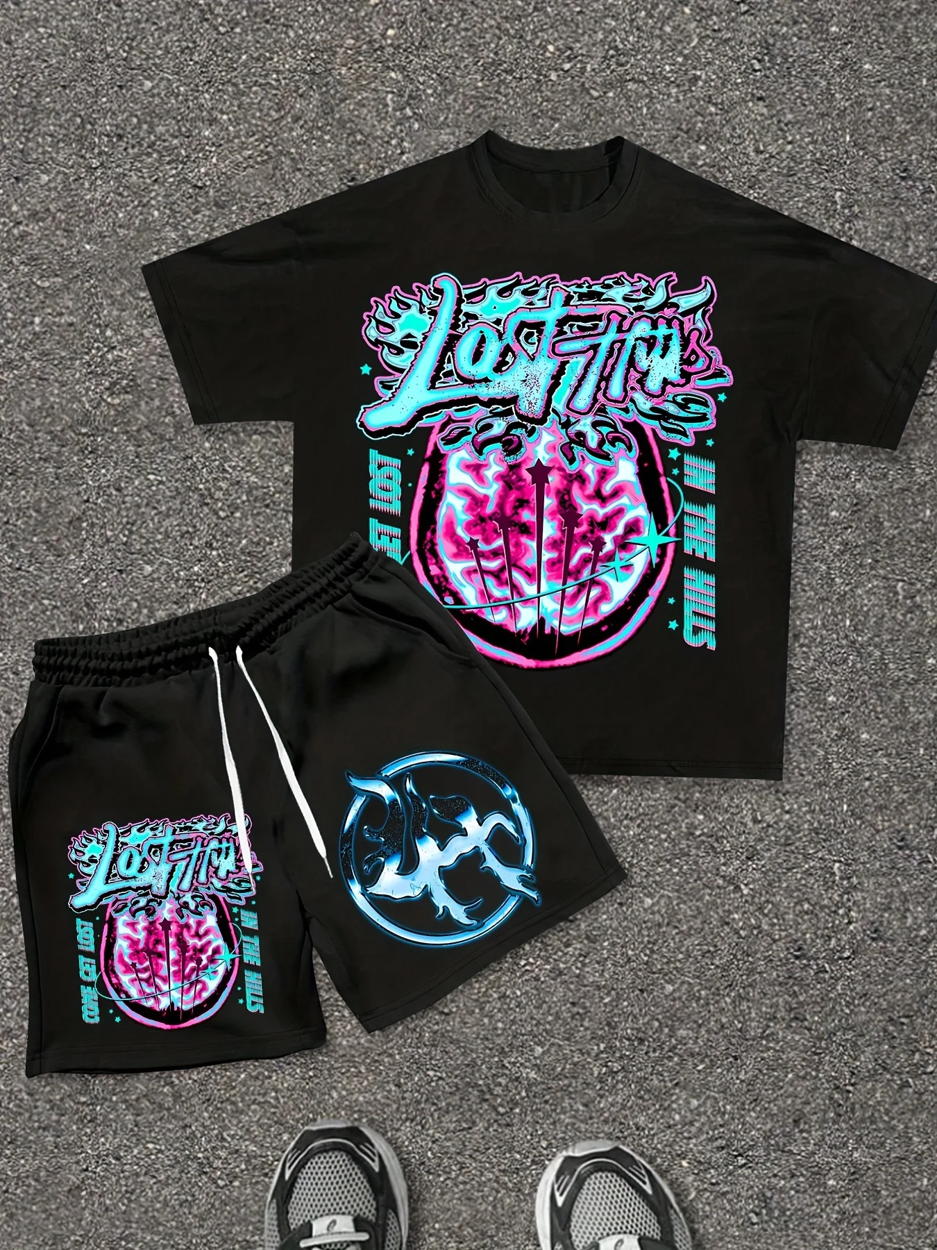 2026 Summer New Men's Short-Sleeved Set with 3D Trendy Print Casual and Fashionable Street Style Comfortable and Soft
2026 Summer New Men's Short-Sleeved Set with 3D Trendy Print Casual and Fashionable Street Style Comfortable and Soft