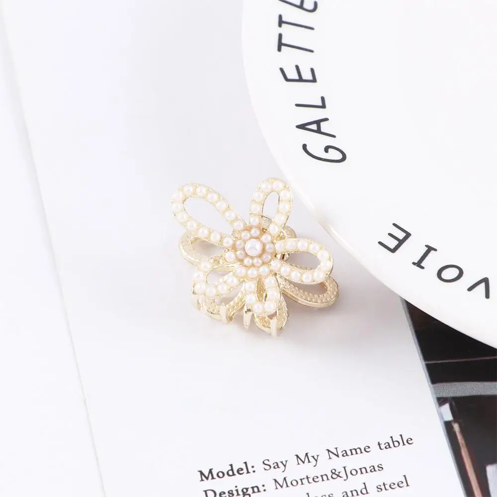 Корейский милый минималистичный стиль, подарок с кроликом и жемчугом, женская заколка для волос с бантом, коготь для волос, аксессуары для волос, маленький зажим в виде краба
Корейский милый минималистичный стиль, подарок с кроликом и жемчугом, женская заколка для волос с бантом, коготь для волос, аксессуары для волос, маленький зажим в виде краба