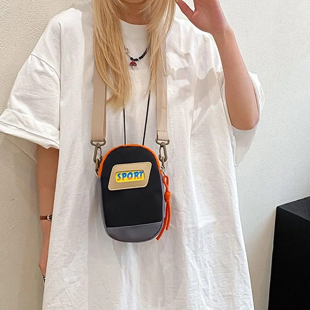 Casual Canvas Crossbody Bag Large Capacity Sports Style Small Square Bag Single Shoulder Adjustable Strap Mobile Phone Pouch
Casual Canvas Crossbody Bag Large Capacity Sports Style Small Square Bag Single Shoulder Adjustable Strap Mobile Phone Pouch