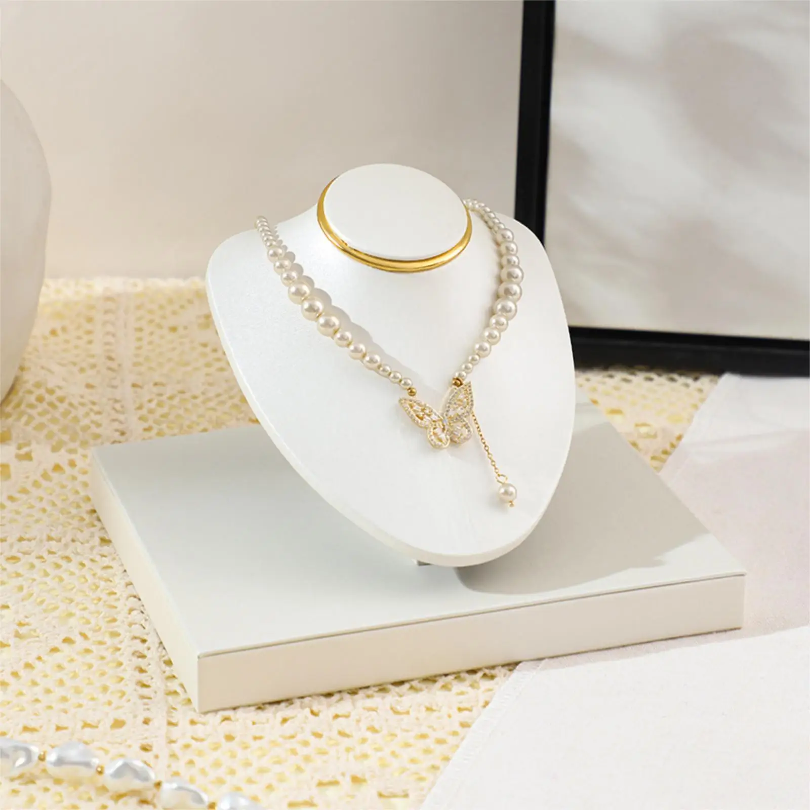 Necklace Display Organizer PU Leather Bust Jewelry Model Holder Stand for Boutique Store Show Vendor Events
Necklace Display Organizer PU Leather Bust Jewelry Model Holder Stand for Boutique Store Show Vendor Events