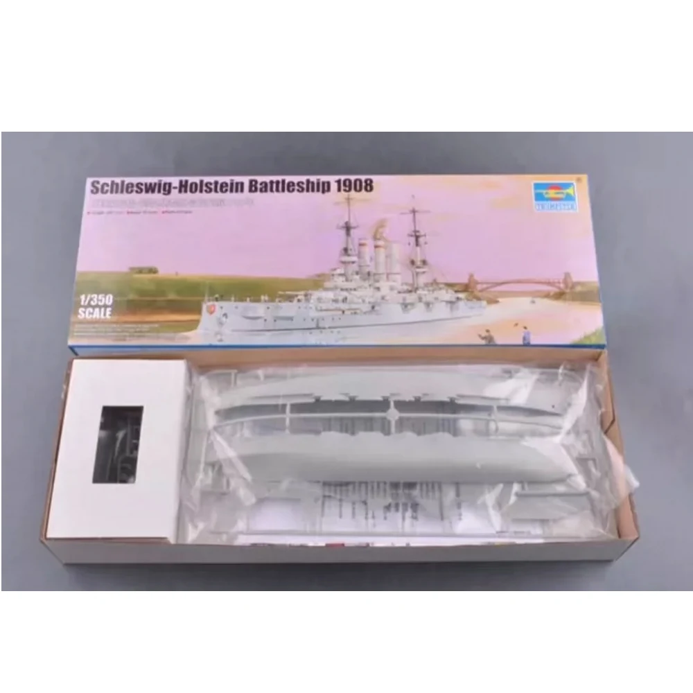 Trumpeter 05355, масштаб 1:350, немецкий линкор Шлевига Гольштейна 1908, пластиковая сборная модель, комплект, военный корабль, строительная игрушка
Trumpeter 05355, масштаб 1:350, немецкий линкор Шлевига Гольштейна 1908, пластиковая сборная модель, комплект, военный корабль, строительная игрушка