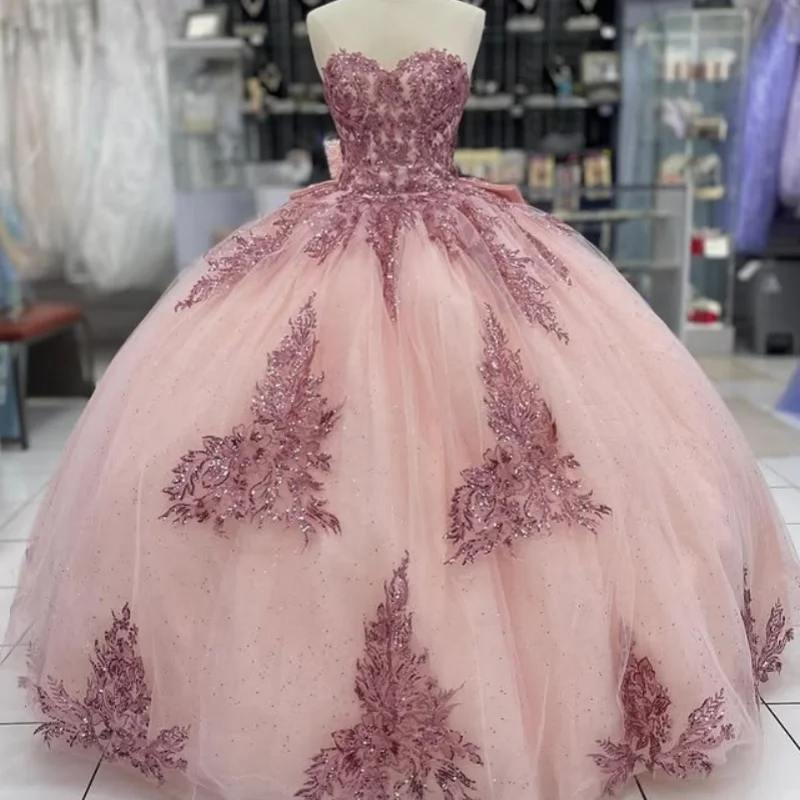 Shiny Pink Quinceanera Dresses Off the Shoulder Sequin Decal Ruffle Long tail Bow Vestido De 15 Quinceanera Customize
Shiny Pink Quinceanera Dresses Off the Shoulder Sequin Decal Ruffle Long tail Bow Vestido De 15 Quinceanera Customize