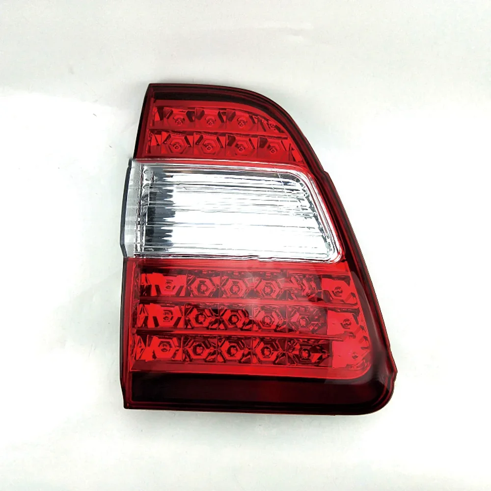 Внутренняя фонарь Kamshing для Land Cruiser Prado LC100 1996-2007 4700 4500 задний бампер
Внутренняя фонарь Kamshing для Land Cruiser Prado LC100 1996-2007 4700 4500 задний бампер