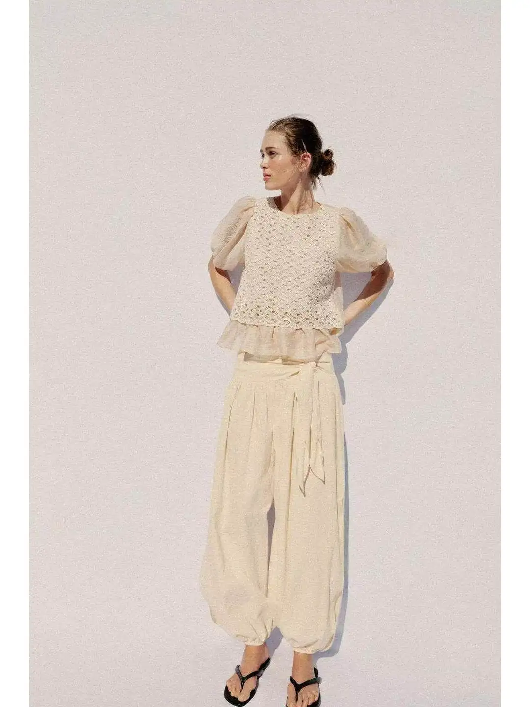 Sweet Fashionable Casual Tassel-End Knitted Patchwork Shirt-Like Top Polyester Fiber Short Sleeve round Neck Short Length
Sweet Fashionable Casual Tassel-End Knitted Patchwork Shirt-Like Top Polyester Fiber Short Sleeve round Neck Short Length